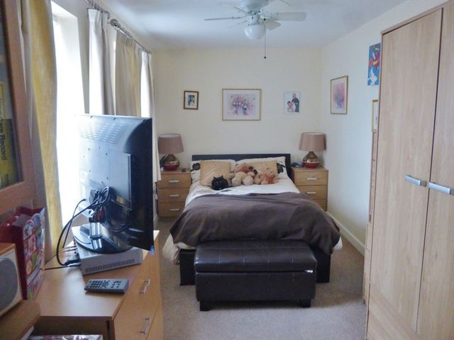  Image of 2 bedroom Semi-Detached house for sale in Orchid Crescent Sheffield S5 at Orchid Crescent Wincobank Sheffield, S5 6GL