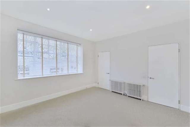  Image of 2 bedroom Flat to rent in Ormonde Terrace London NW8 at London, NW8 7LR