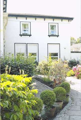  Image of 2 bedroom Flat for sale in Rathmore Road Prenton CH43 at 18 Rathmore Road  Oxton, CH43 2HF