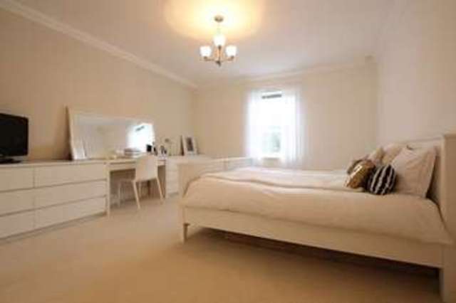  Image of 2 bedroom Flat for sale in Rathmore Road Prenton CH43 at 18 Rathmore Road  Oxton, CH43 2HF