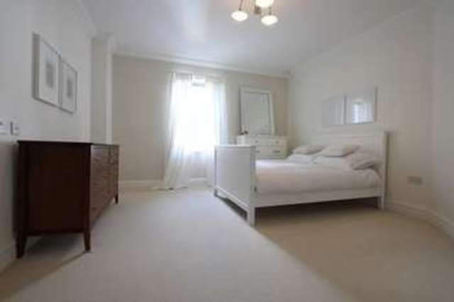  Image of 2 bedroom Flat for sale in Rathmore Road Prenton CH43 at 18 Rathmore Road  Oxton, CH43 2HF
