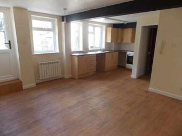  Image of Flat to rent in Palmer Street Frome BA11 at Palmer Street  Frome, BA11 1DS