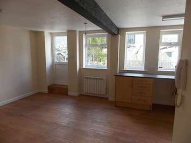  Image of Flat to rent in Palmer Street Frome BA11 at Palmer Street  Frome, BA11 1DS