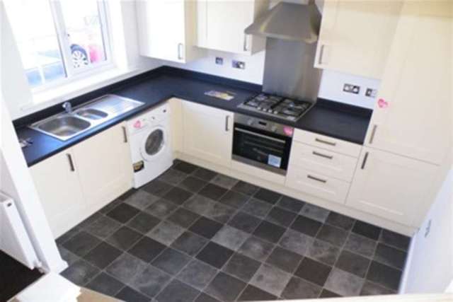  Image of 2 bedroom Semi-Detached house to rent in Pandan Road Norris Green Liverpool L11 at Liverpool, L11 1AA