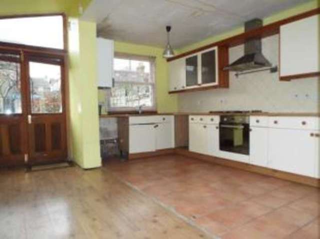  Image of 2 bedroom Terraced house for sale in Park Road Faversham ME13 at Faversham Kent Faversham, ME13 8EU