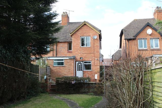  Image of 3 bedroom Semi-Detached house for sale in Park Road Stratford-upon-Avon CV37 at Park Road  Stratford-upon-Avon, CV37 0AT
