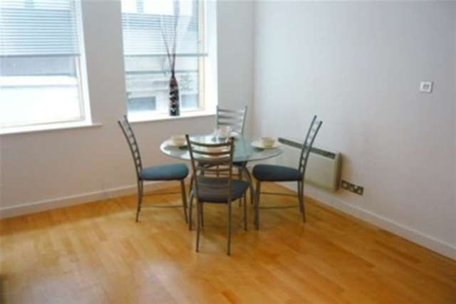  Image of 1 bedroom Flat to rent in Park Row Leeds LS1 at Leeds, LS1 5HB