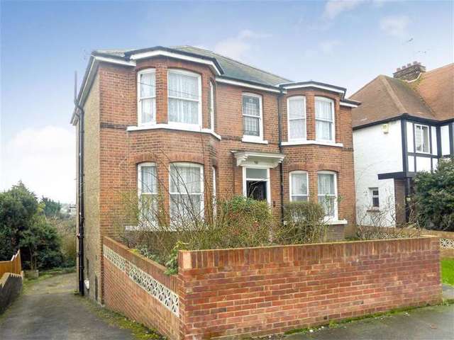  Image of 4 bedroom Detached house for sale in Parrock Road Gravesend DA12 at Gravesend Kent Gravesend, DA12 1PZ