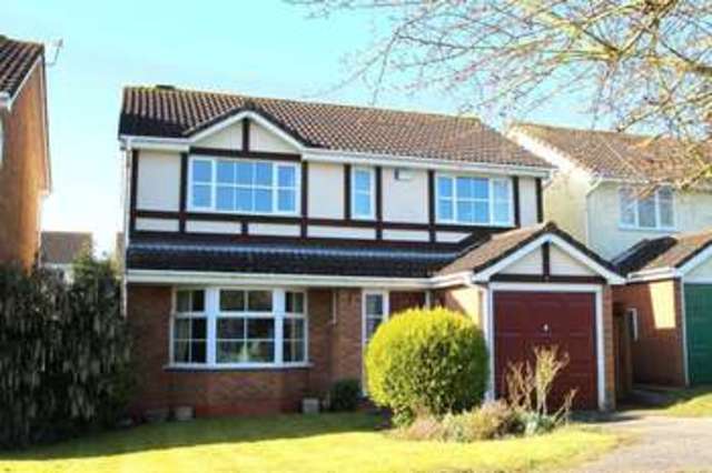  Image of 4 bedroom Detached house for sale in Partridge Road Stratford-upon-Avon CV37 at Partridge Road  Stratford-Upon-Avon, CV37 9FQ