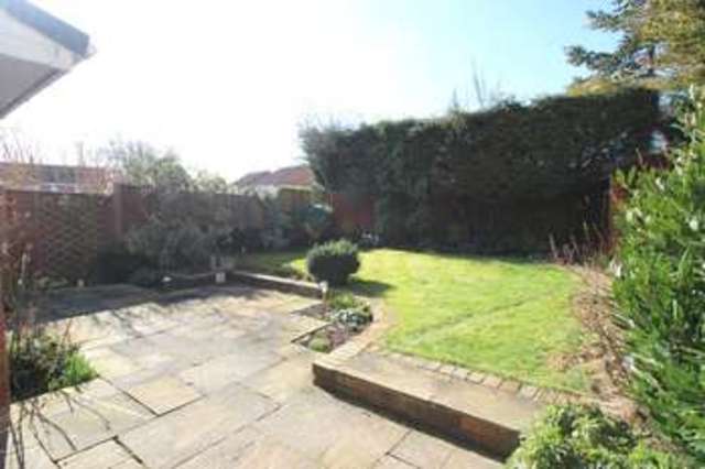 Image of 4 bedroom Detached house for sale in Partridge Road Stratford-upon-Avon CV37 at Partridge Road  Stratford-Upon-Avon, CV37 9FQ