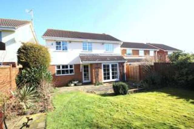  Image of 4 bedroom Detached house for sale in Partridge Road Stratford-upon-Avon CV37 at Partridge Road  Stratford-Upon-Avon, CV37 9FQ