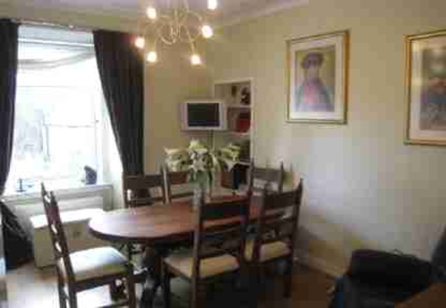  Image of 2 bedroom Flat to rent in Peebles Road Penicuik EH26 at Penicuik MidLothian MidLothian, EH26 8LX