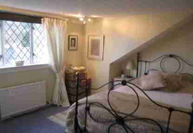  Image of 2 bedroom Flat to rent in Peebles Road Penicuik EH26 at Penicuik MidLothian MidLothian, EH26 8LX