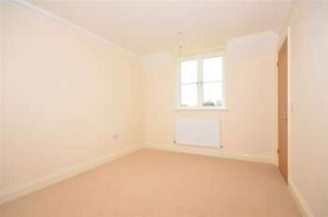  Image of 3 bedroom Mews for sale in Pegwell Road Ramsgate CT11 at Ramsgate Kent Ramsgate, CT11 0JE