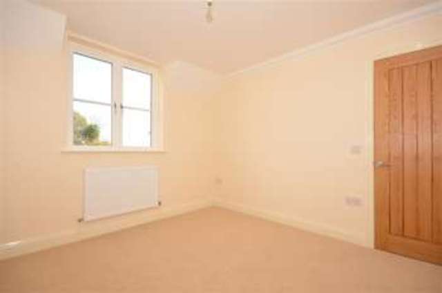  Image of 3 bedroom Mews for sale in Pegwell Road Ramsgate CT11 at Ramsgate Kent Ramsgate, CT11 0JE