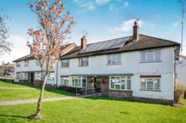  Image of 1 bedroom Flat for sale in Pembury Crescent Sidcup DA14 at Sidcup  North Cray, DA14 4QA