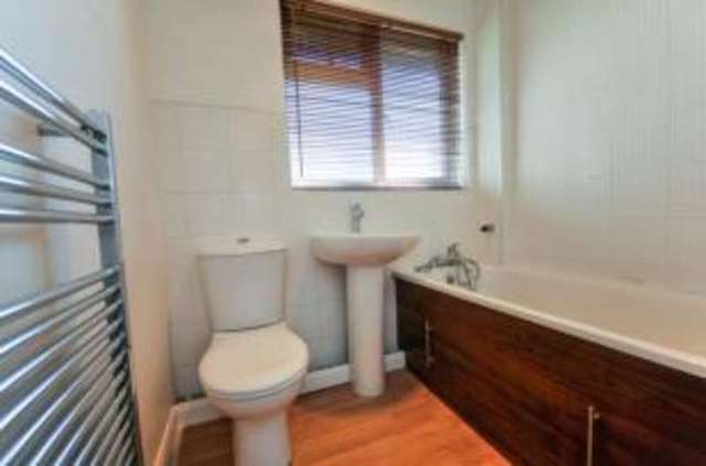  Image of 1 bedroom Flat for sale in Pembury Crescent Sidcup DA14 at Sidcup  North Cray, DA14 4QA