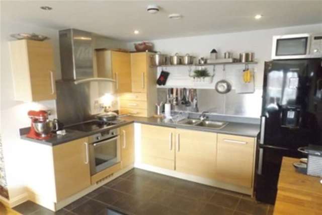  Image of 1 bedroom Flat to rent in Penstone Court Chandlery Way Cardiff CF10 at Cardiff, CF10 5NP