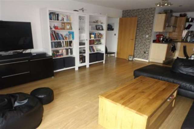  Image of 1 bedroom Flat to rent in Penstone Court Chandlery Way Cardiff CF10 at Cardiff, CF10 5NP