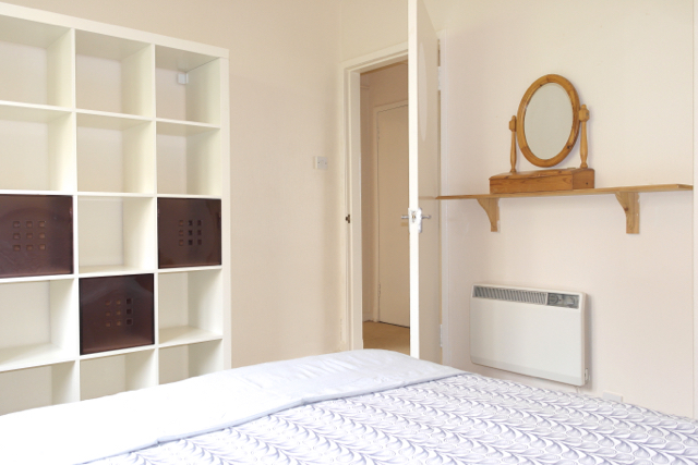  Image of 2 bedroom Flat to rent in Pentland Crescent Dundee DD2 at West End Dundee Dundee, DD2 2BU
