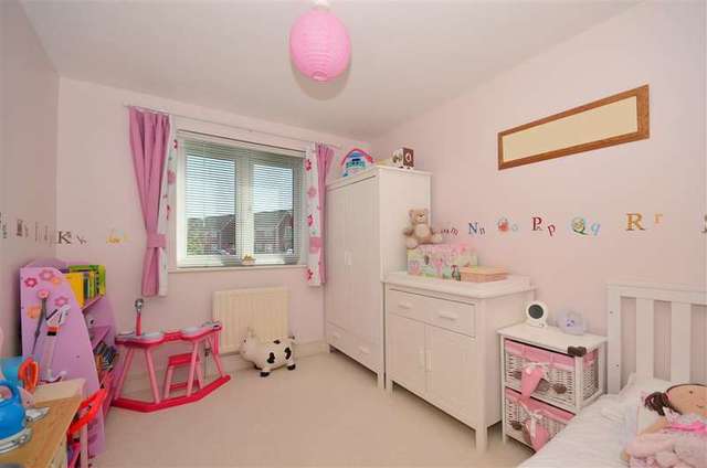  Image of 2 bedroom Apartment for sale in Perch Close Larkfield Aylesford ME20 at Larkfield Aylesford Aylesford, ME20 6TN