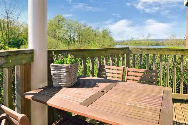  Image of 2 bedroom Apartment for sale in Perch Close Larkfield Aylesford ME20 at Larkfield Aylesford Aylesford, ME20 6TN
