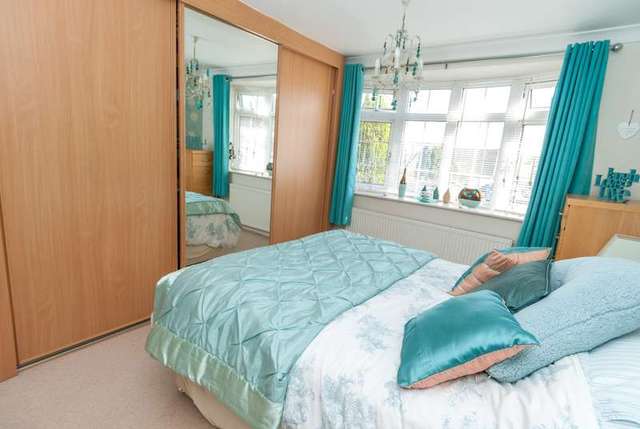  Image of 2 bedroom Bungalow for sale in Perry Close Woodhouse Eaves Loughborough LE12 at Woodhouse Eaves, LE12 8SB