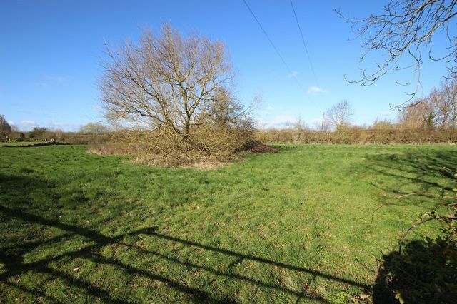  Image of 4 bedroom Semi-Detached house for sale in Dorsington Road Pebworth Stratford-upon-Avon CV37 at Pettiphers Farm, Dorsington Road Pebworth Stratford-Upon-Avon, CV37 8AW