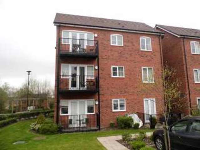  Image of 2 bedroom Flat for sale in The Laurels Fazeley Tamworth B78 at Tamworth Staffordshire Tamworth, B78 3EJ