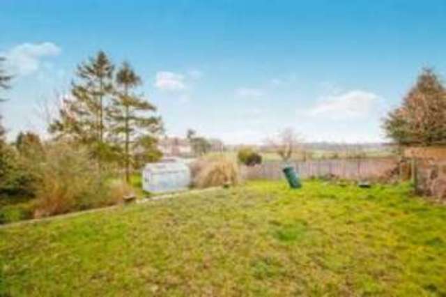  Image of 3 bedroom Bungalow for sale in Pinners Lane Nonington Dover CT15 at Nonington Dover Nonington, CT15 4LH