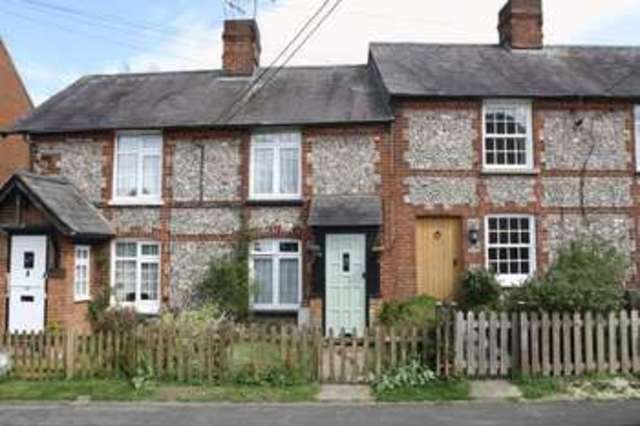  Image of 2 bedroom Terraced house for sale in Plomer Green Lane Downley High Wycombe HP13 at Plomer Green Lane Downley High Wycombe, HP13 5TT