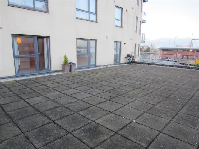  Image of 3 bedroom Flat to rent in Portland Gardens Edinburgh EH6 at Leith Edinburgh Edinburgh, EH6 6NA