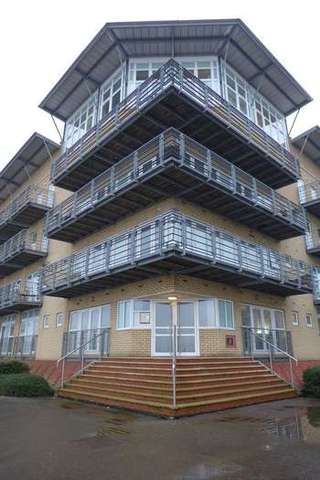  Image of 2 bedroom Flat to rent in Portland Place Greenhithe DA9 at Portland Place Ingress Park Greenhithe, DA9 9FE
