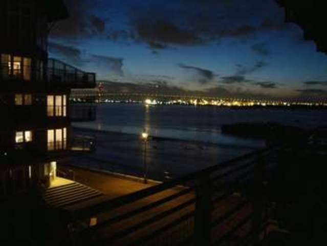  Image of 2 bedroom Flat to rent in Portland Place Greenhithe DA9 at Portland Place Ingress Park Greenhithe, DA9 9FE
