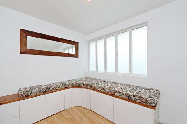  Image of Studio flat for sale in Portland Road London W11 at Portland Road  London, W11 4LU