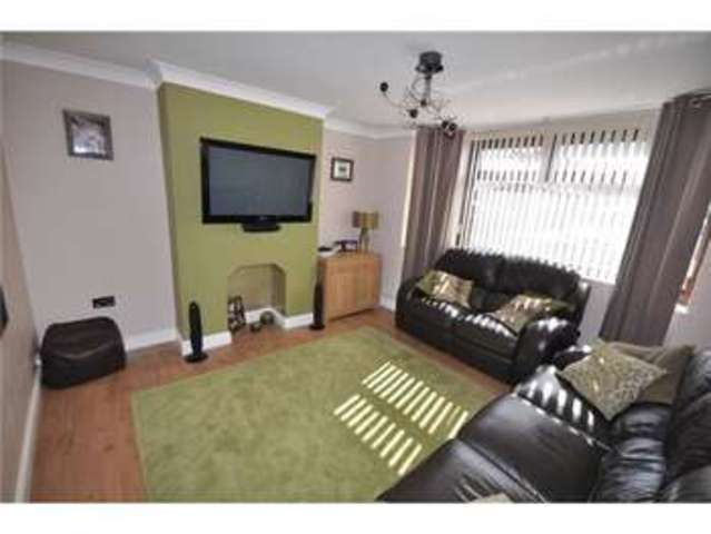  Image of 3 bedroom Detached house to rent in Pound Road Kingswood Bristol BS15 at Pound Road Kingswood BRISTOL, BS15 4QS