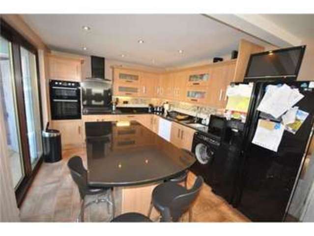  Image of 3 bedroom Detached house to rent in Pound Road Kingswood Bristol BS15 at Pound Road Kingswood BRISTOL, BS15 4QS