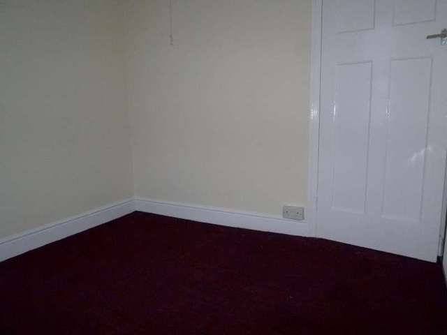  Image of 3 bedroom Detached house to rent in Powling Road Ipswich IP3 at Ipswich, IP3 9JS