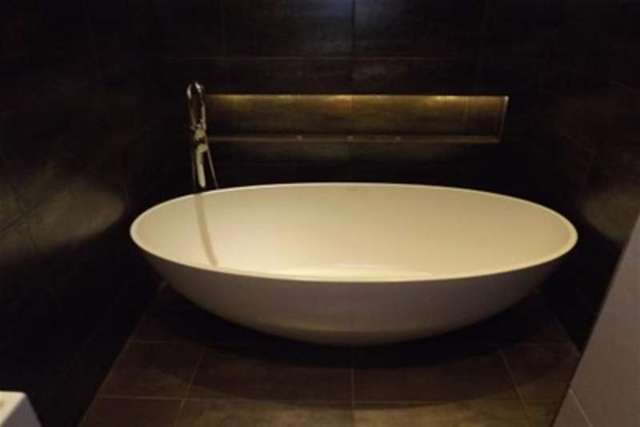  Image of 3 bedroom Flat to rent in Princess Road East Leicester LE1 at Leicester, LE1 7DQ