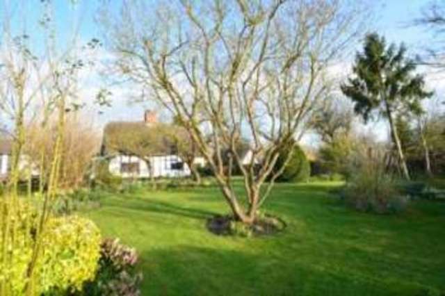  Image of 3 bedroom Detached house for sale in Priory Lane Broad Marston Stratford-upon-Avon CV37 at Broad Marston Stratford-upon-Avon Broad Marston, CV37 8XZ