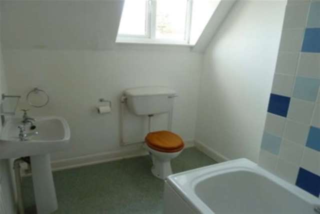 Image of 2 bedroom Flat to rent in Private Road Sherwood Nottingham NG5 at Nottingham, NG5 4DD