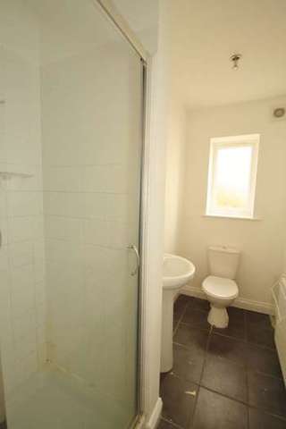  Image of 5 bedroom Semi-Detached house to rent in Capstone Road Bournemouth BH8 at Capstone Road  Bournemouth, BH8 8RP
