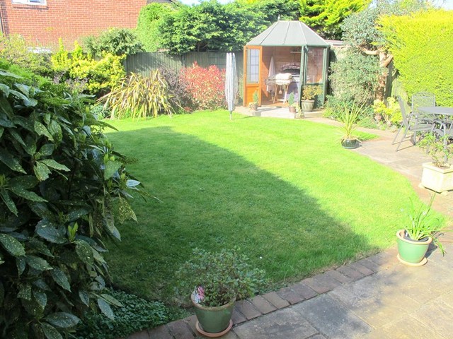  Image of 4 bedroom Detached house for sale in Puffin Crescent Stubbington Fareham PO14 at Puffin Crescent Stubbington Fareham, PO14 3LG