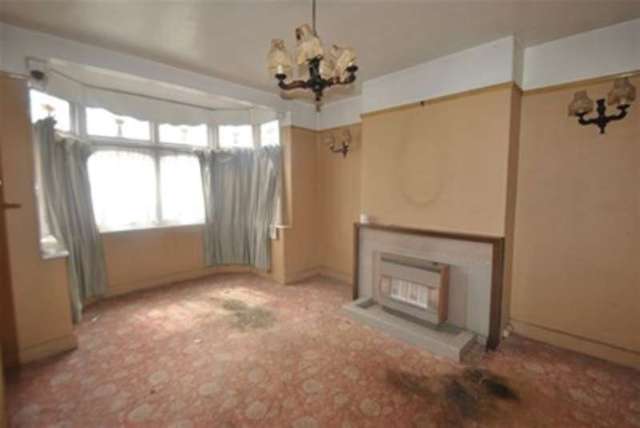  Image of 3 bedroom Detached house for sale in Queenborough Gardens Ilford IG2 at Queenborough Gardens  Ilford, IG2 6XZ