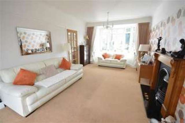  Image of 4 bedroom Detached house for sale in Queens Drive Wavertree Liverpool L15 at Queens Drive Wavertree Liverpool, L15 6XX