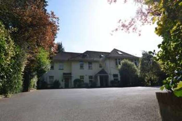  Image of 2 bedroom Flat for sale in Queens Park Avenue Bournemouth BH8 at Queens Park Avenue  Bournemouth, BH8 9EZ