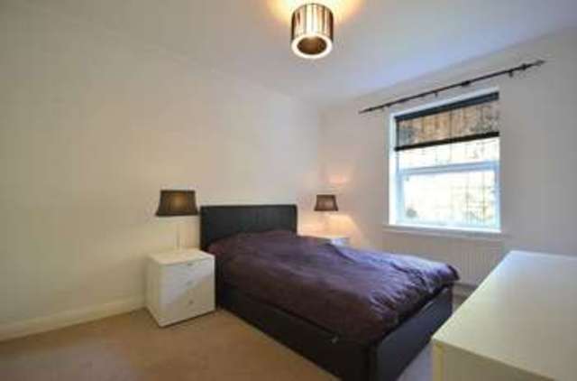  Image of 2 bedroom Flat for sale in Queens Park Avenue Bournemouth BH8 at Queens Park Avenue  Bournemouth, BH8 9EZ