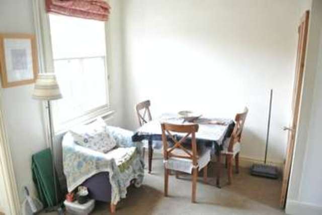  Image of 2 bedroom Terraced house for sale in Queens Walk Stamford PE9 at Queens Walk  Stamford, PE9 2QF