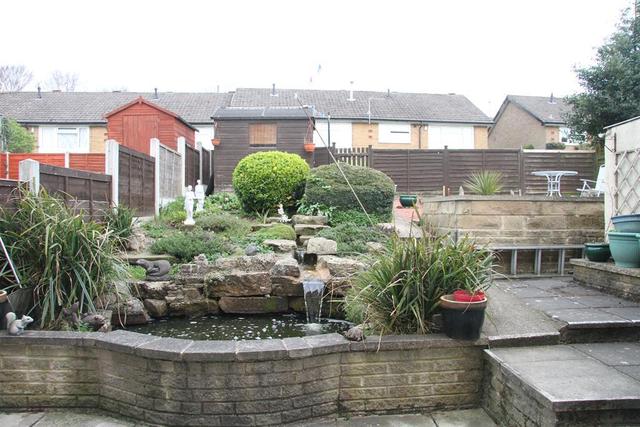  Image of 3 bedroom Semi-Detached house for sale in Queensway Yeadon Leeds LS19 at Yeadon Leeds Yeadon, LS19 7PA