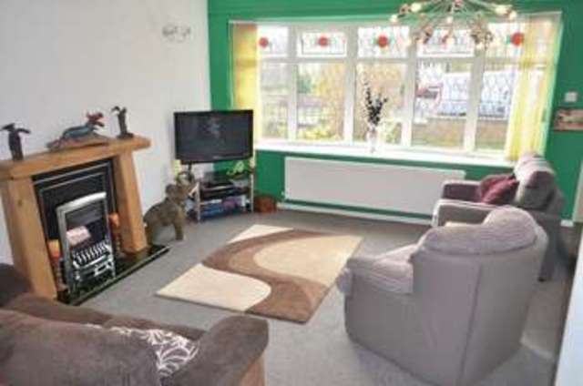  Image of 3 bedroom Semi-Detached house for sale in Queenswood Road Bottesford Scunthorpe DN16 at Queenswood Road  Scunthorpe, DN16 3QS